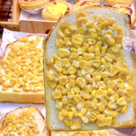 玉米芝士吐司