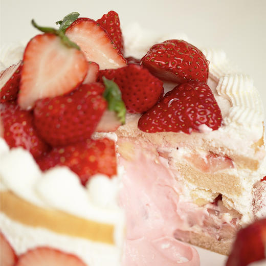 「草莓小姐」流心裸蛋糕｜随单含草莓香薰蜡烛小礼物1份，仅限整只！送完即止！ 商品图3