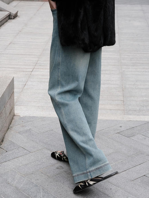 盛唐婧|爆款薄绒直筒牛仔裤&手拿包(粉色丝绒) 商品图2