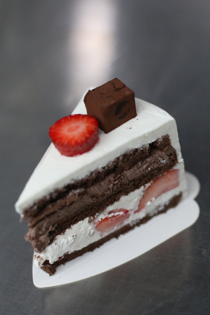 新品奶油蛋糕小切块