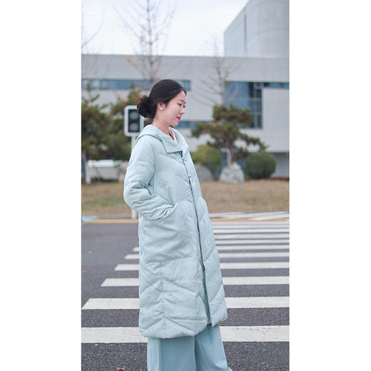 【抖音专属】中式长款羽绒服(23803628月白-高定款) 商品图0