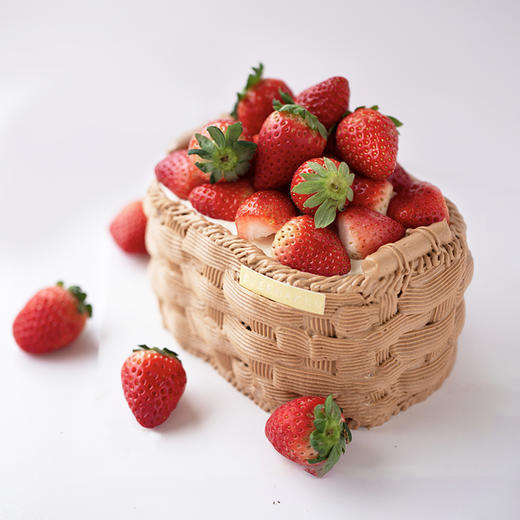 草莓味“野餐篮”蛋糕（手工制作） 商品图2