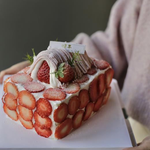 半糖｜草莓小屋蛋糕 商品图0