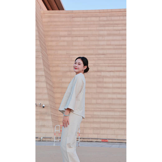 【抖音属】中式衬衫(23810534奶杏色-结缘款) 商品图2