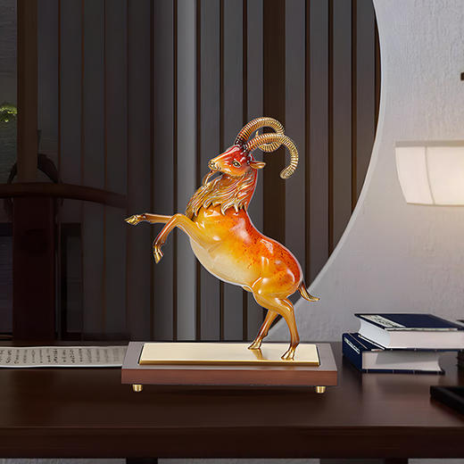 E-FK225  领头羊 彩铜工艺 摆件 商品图2