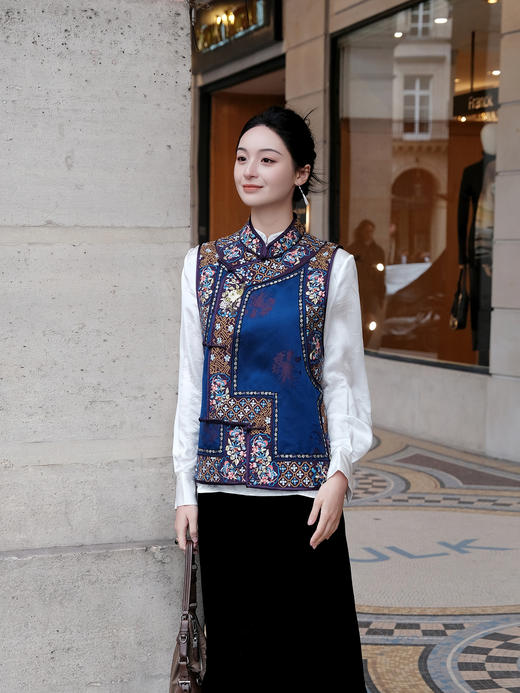 盛唐牡丹| 花阁春景图手推绣偏襟马甲 商品图5