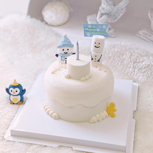 小雪人雪屋蛋糕（奶油戚风蛋糕） 商品图0