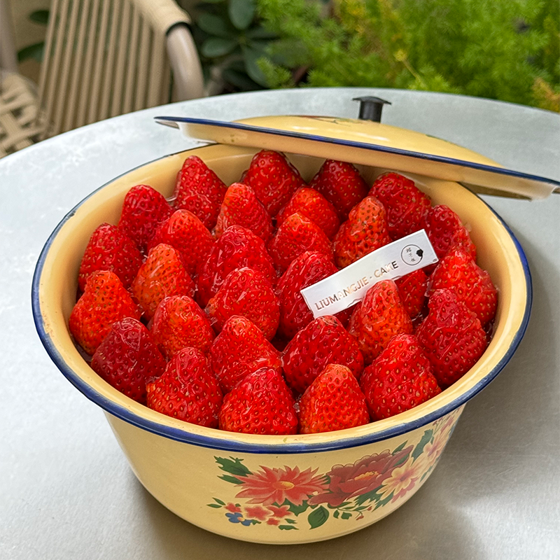 【搪瓷盆草莓蛋糕】丹东草莓🍓水果蛋糕