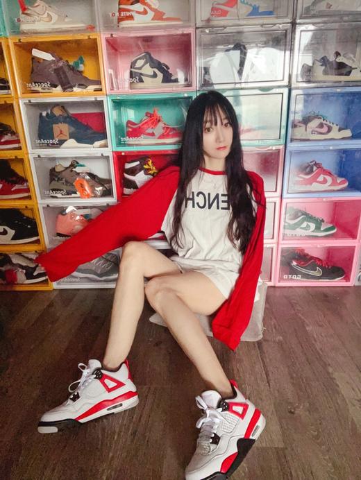 清仓库不退换    耐克 AJ4 白橙色白黑红色篮球鞋 无包装（一周发货） 商品图5