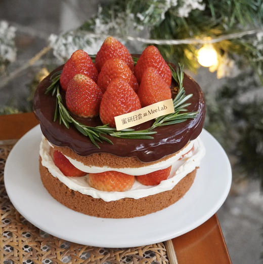 0627|生巧草莓布蕾蛋糕（70%醇正巧克力微苦微甜） 商品图4