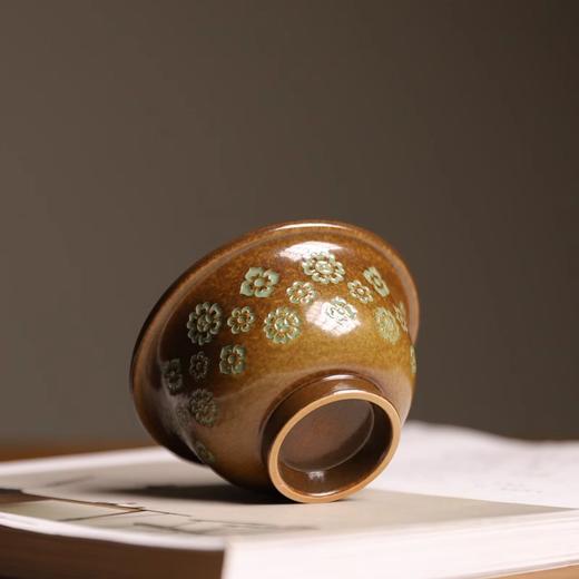 本土斋青瓷主人杯家用陶瓷茶杯个人专用单杯填釉压手品茗杯功夫茶具本土斋-宝相压手杯60ML 商品图1