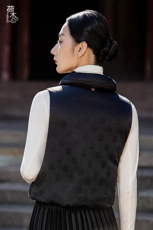 荷木HEMU丨望江南·羽绒马甲 商品图3