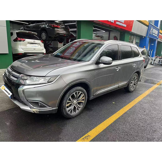 三菱 欧蓝德 2.4L四驱精英版5座【长租-北京】 商品图2