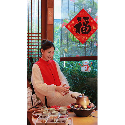 【抖音专属】岁岁平安•新中式马甲（24804201-富贵花） 商品图2