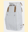25/26DB包Hugger Backpack Oatmilk
