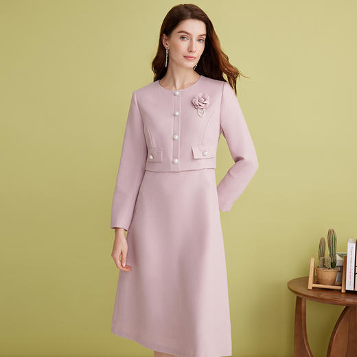 EITIE爱特爱气质优雅小香风粉色收腰假两件a字连衣裙春季新款A2507521 商品图3