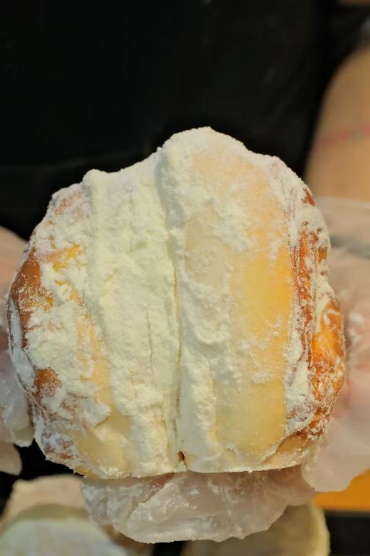 现烤面包—雪山奶酪包 商品图1
