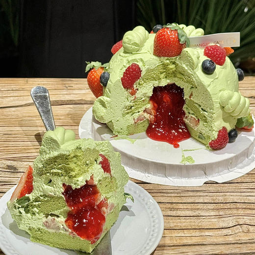 【粉黛春山】-爆浆抹茶草莓流心蛋糕 商品图3