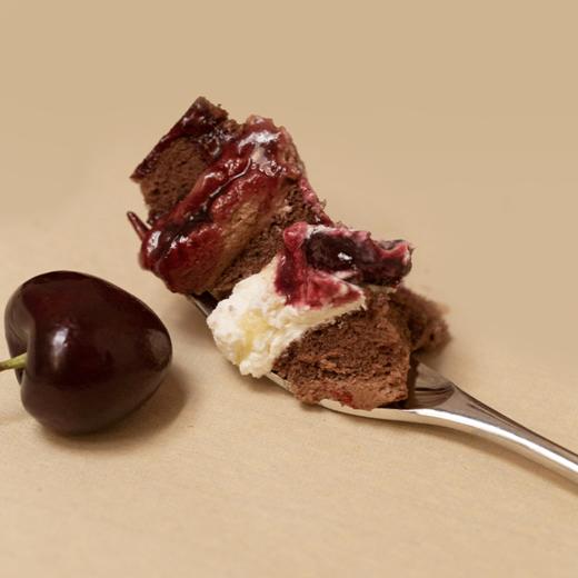 2025蛇年新品「福满丽舍」车厘子巧克力味蛋糕｜随单含元宝小玩具1份！（当日达） 商品图8