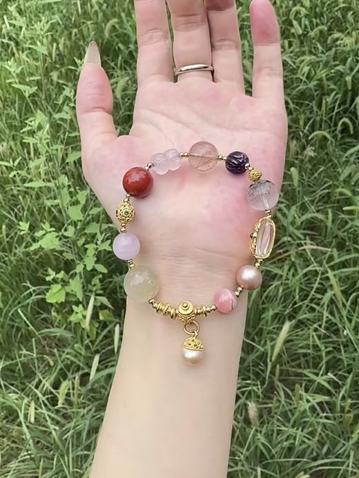 .6个款式！！新款的雍和宫玛瑙水晶朱砂手串 每个款寓意不同  带防尘包装 商品图0