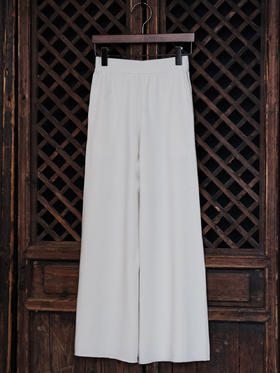 盛唐婧| 强缩羊毛针织裤-白色