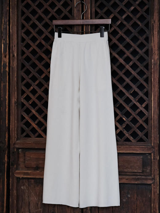 盛唐婧| 强缩羊毛针织裤-白色 商品图0