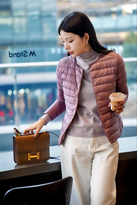 现货热销100+【保温层羽绒服】臣禾 无龄加分羽绒服 圆领/V领随心切换JZ244070252 商品图7