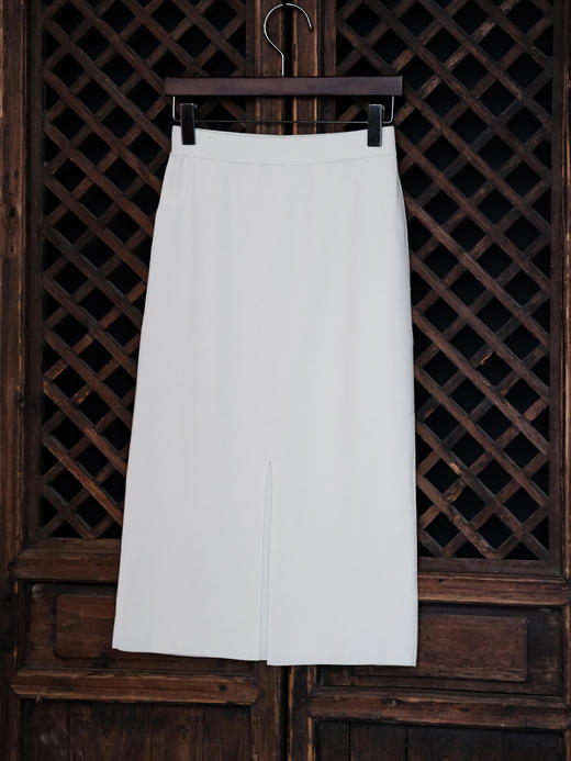 盛唐婧| 精纺羊毛四平加弹针织包臀裙-白色 商品图4