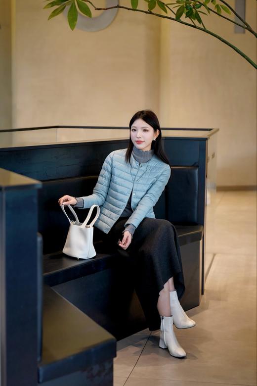 现货热销100+【保温层羽绒服】臣禾 无龄加分羽绒服 圆领/V领随心切换JZ244070252 商品图8