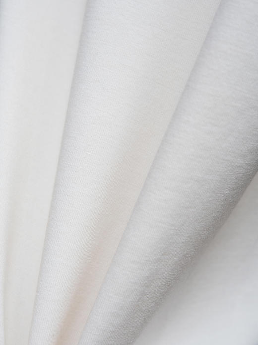 盛唐婧| 精纺羊毛四平加弹针织包臀裙-白色 商品图3