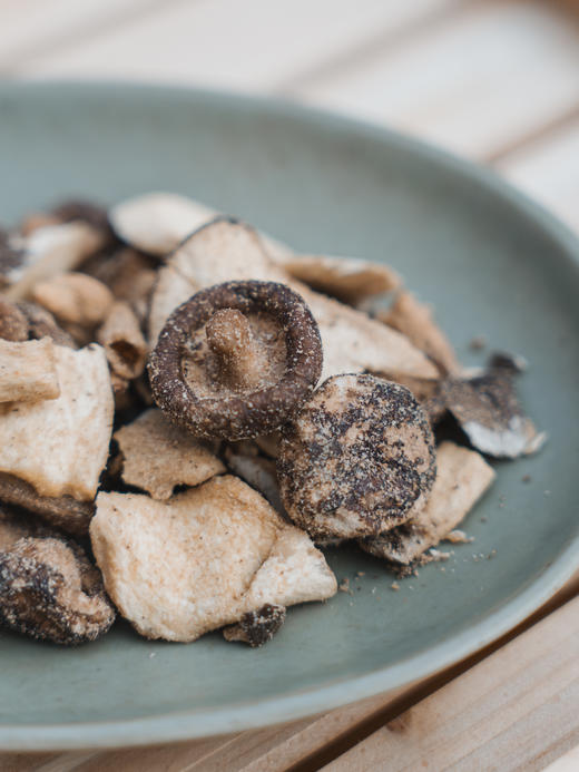 【杂货铺】黑松露火腿味菌菇脆 商品图4