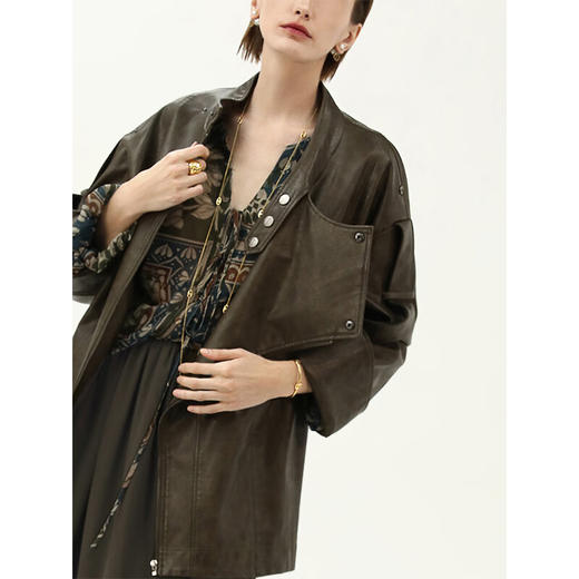 COCOBELLA手工擦色PU皮衣时尚两穿外套女廓形机车夹克PU3002 商品图0