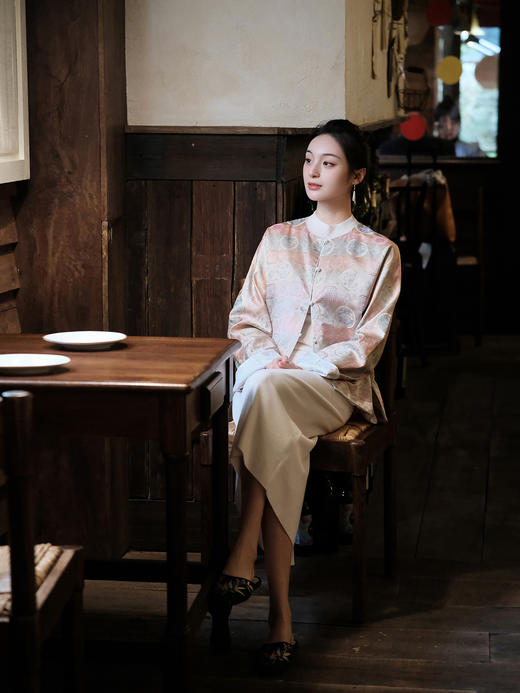 盛唐牡丹 |重缎宋锦龙纹对襟外套 商品图1