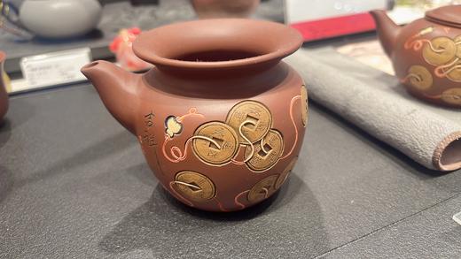 玄雕窑-富贵吉祥紫砂套装1壶1海6杯套装 商品图2