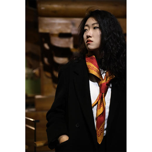 “梁”系列古建丝巾 梁思成 佛光寺大殿 商品图4