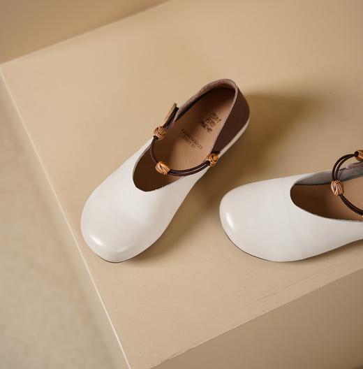 西村名物2025年春季新款舒适平底小圆头民族风浅口单鞋X25AE14301 商品图6