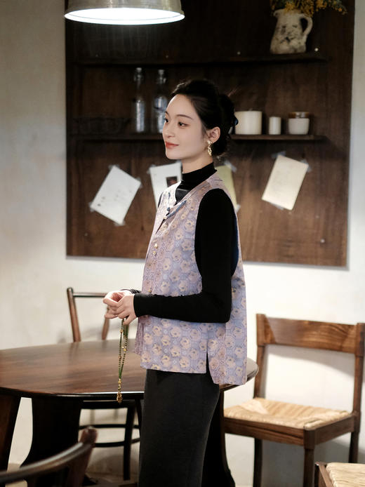 盛唐婧 |中式国风真丝宋锦对襟马甲 商品图3