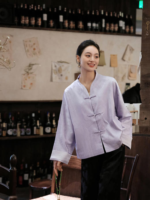 盛唐婧 |金鱼提花一字扣外套-紫色 商品图4