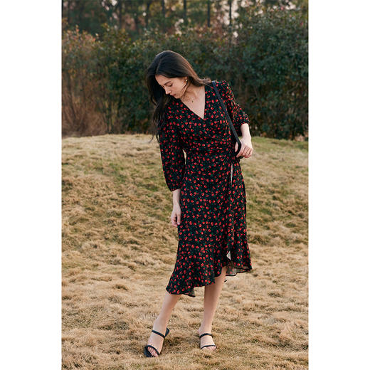 HeyDress法式小玫瑰裹身茶歇裙 商品图3