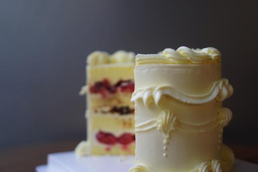 复古白脱奶油蛋糕 商品图3