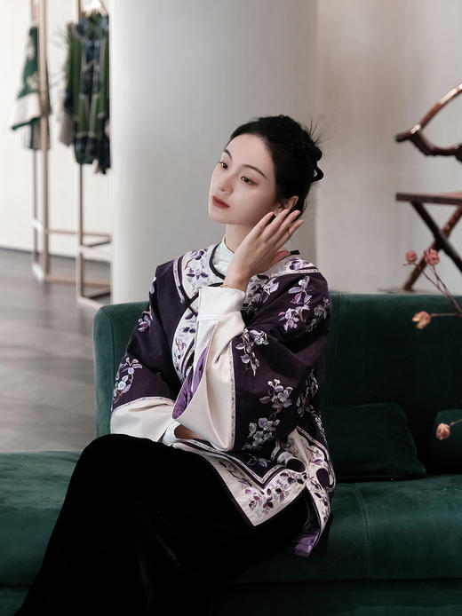 盛唐牡丹| 高货-大宋玉兰重工刺绣中式太太服-紫白 商品图2