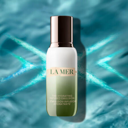 海蓝之谜精萃水乳套装（海蓝之谜修护精萃乳125ml+海蓝之谜精粹水150ml）送：海蓝之谜礼盒礼袋 商品图2