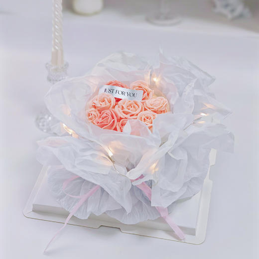 玫瑰花束蛋糕 商品图3