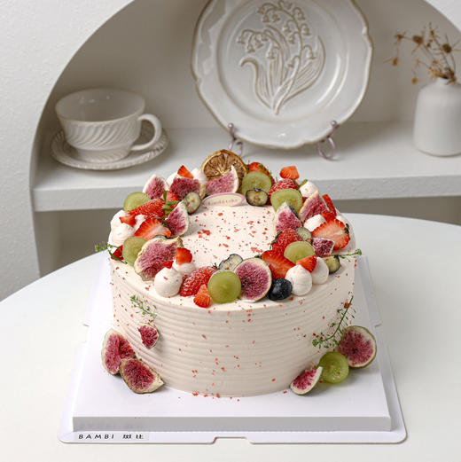 草莓&冻干无花果蛋糕 商品图3