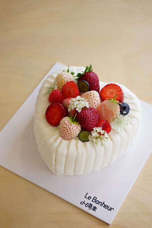 小"莓”好·   奶油蛋糕（水果和鲜花无法一比一还原） 商品图1