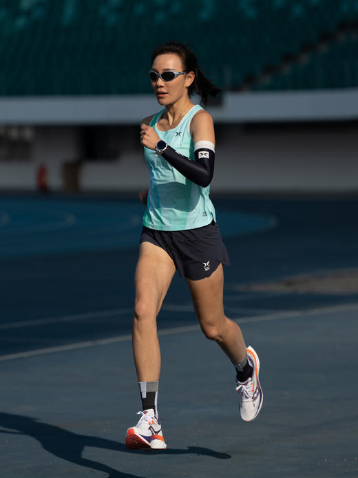 BODYWIT专注pro女马拉松短裤 商品图1