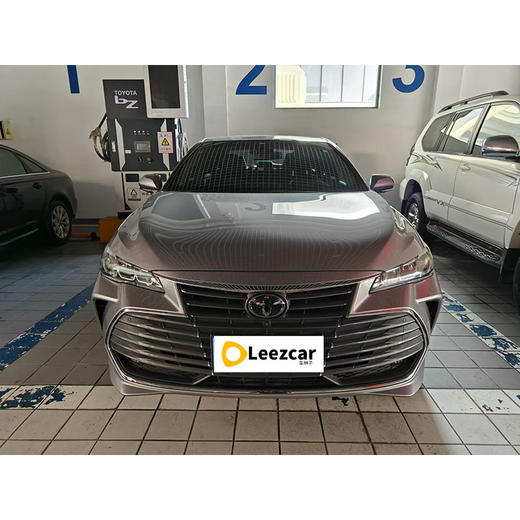 丰田 亚洲龙 2.5L Touring尊贵版 国V【长租-北京】 商品图1