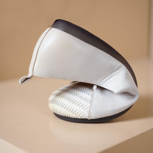 西村名物2025年春季新款舒适平底蝴蝶结百搭单鞋X25AE14431 商品图8