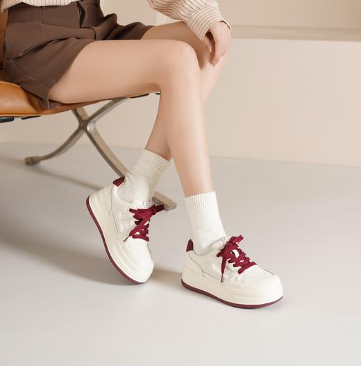 西村名物2025年春季新款舒适厚底防滑系带百搭板鞋小白鞋25AM15101 商品图3