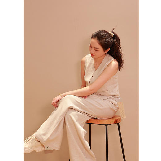 【抖音专属】西装马甲(24804888-荔肉白设计师) 商品图3